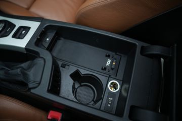 Voertuigafbeelding 19