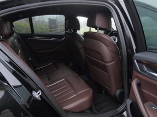 Voertuigafbeelding 28