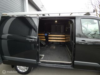 Voertuigafbeelding 9