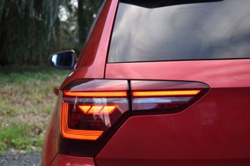 Voertuigafbeelding 11