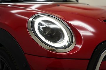 Voertuigafbeelding 32