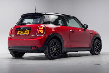 Voertuigafbeelding 36