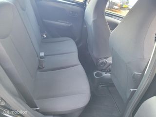 Voertuigafbeelding 16