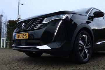 Voertuigafbeelding 4