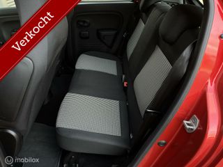 Voertuigafbeelding 8