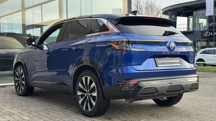 Voertuigafbeelding 5