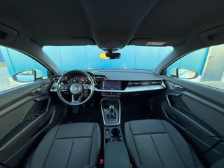 Voertuigafbeelding 9