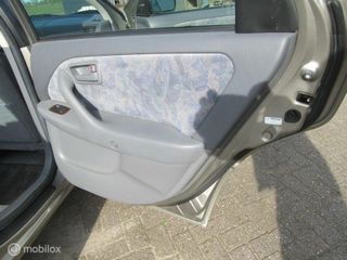 Voertuigafbeelding 10