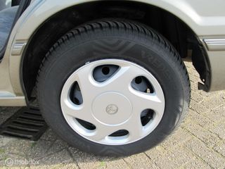 Voertuigafbeelding 25