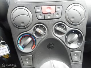 Voertuigafbeelding 19