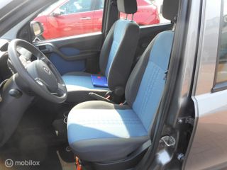 Voertuigafbeelding 4