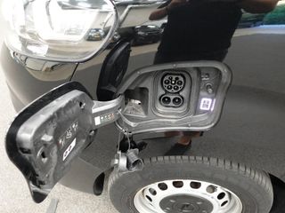 Voertuigafbeelding 3