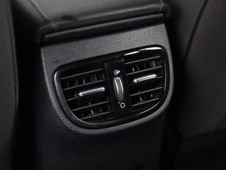 Voertuigafbeelding 48