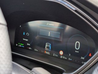 Voertuigafbeelding 13