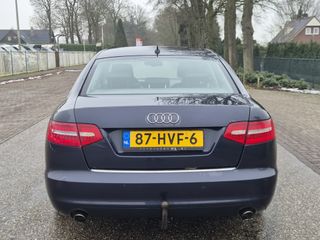 Voertuigafbeelding 8