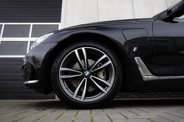 Voertuigafbeelding 77