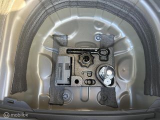 Voertuigafbeelding 17