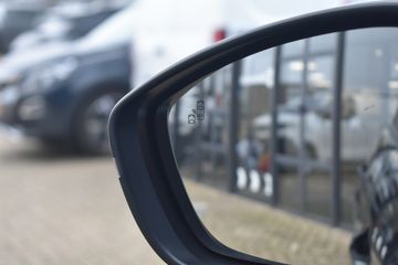 Voertuigafbeelding 19