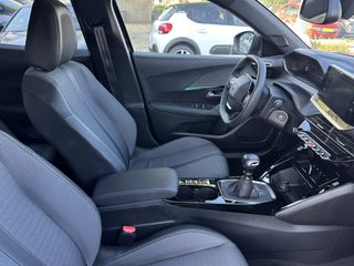 Voertuigafbeelding 24