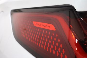 Voertuigafbeelding 38