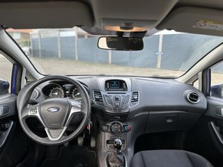 Voertuigafbeelding 13