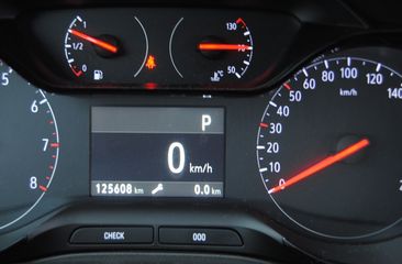 Voertuigafbeelding 18