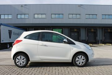 Voertuigafbeelding 4