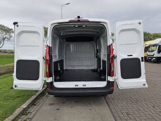 Voertuigafbeelding 10