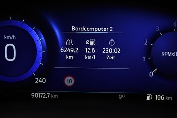 Voertuigafbeelding 9