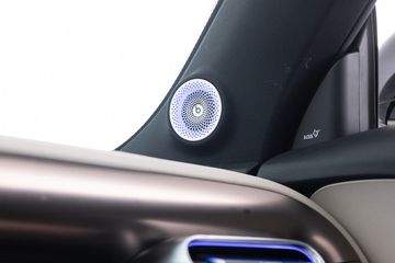 Voertuigafbeelding 23