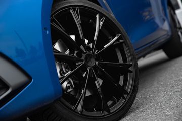 Voertuigafbeelding 4