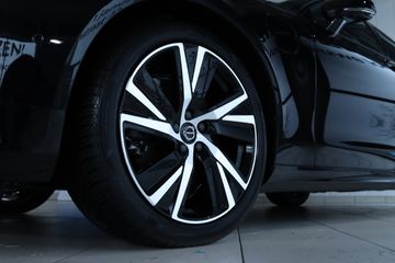 Voertuigafbeelding 8