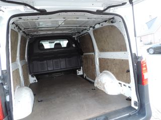 Voertuigafbeelding 16