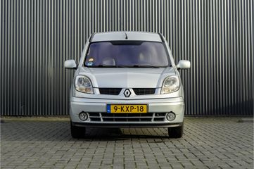 Voertuigafbeelding 2