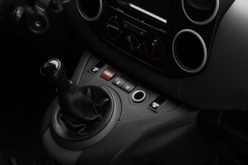 Voertuigafbeelding 7