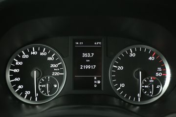 Voertuigafbeelding 12