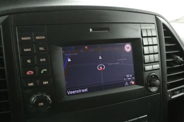 Voertuigafbeelding 13