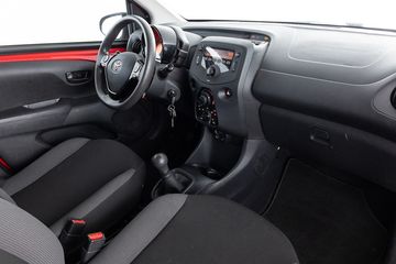 Voertuigafbeelding 3