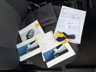 Voertuigafbeelding 13