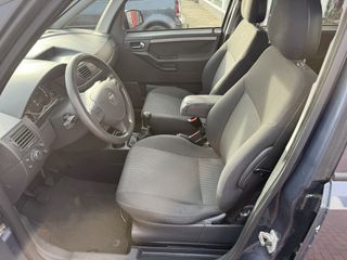 Voertuigafbeelding 19