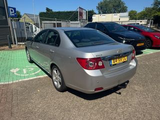 Voertuigafbeelding 4