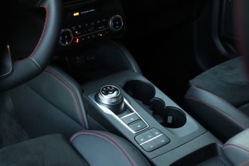 Voertuigafbeelding 19