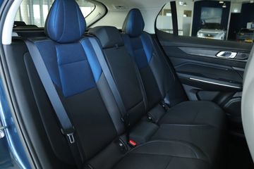 Voertuigafbeelding 18