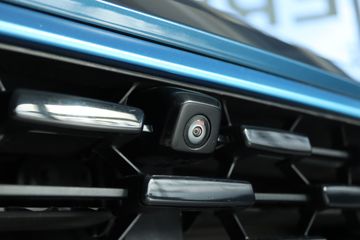 Voertuigafbeelding 6