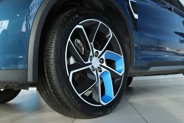 Voertuigafbeelding 7