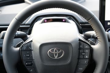 Voertuigafbeelding 9