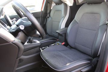 Voertuigafbeelding 6