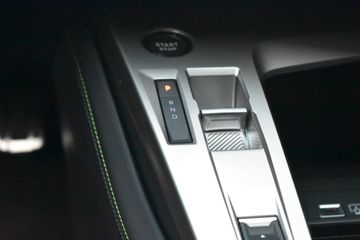 Voertuigafbeelding 16