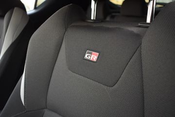 Voertuigafbeelding 12