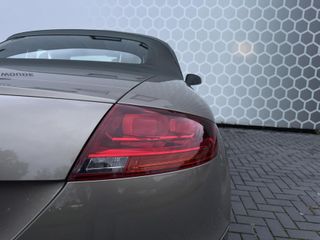 Voertuigafbeelding 25